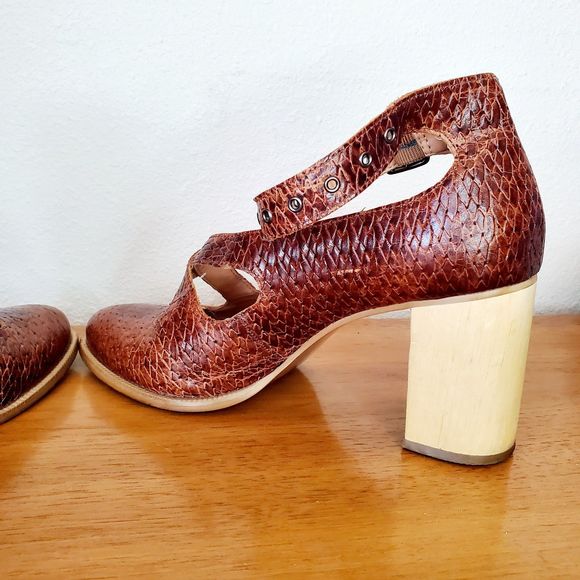 Schuler Sons Philadelphia Nalia Heels Brown Leather Chunky SZ 8.5 Anthropologie - Picture 8 of 12
